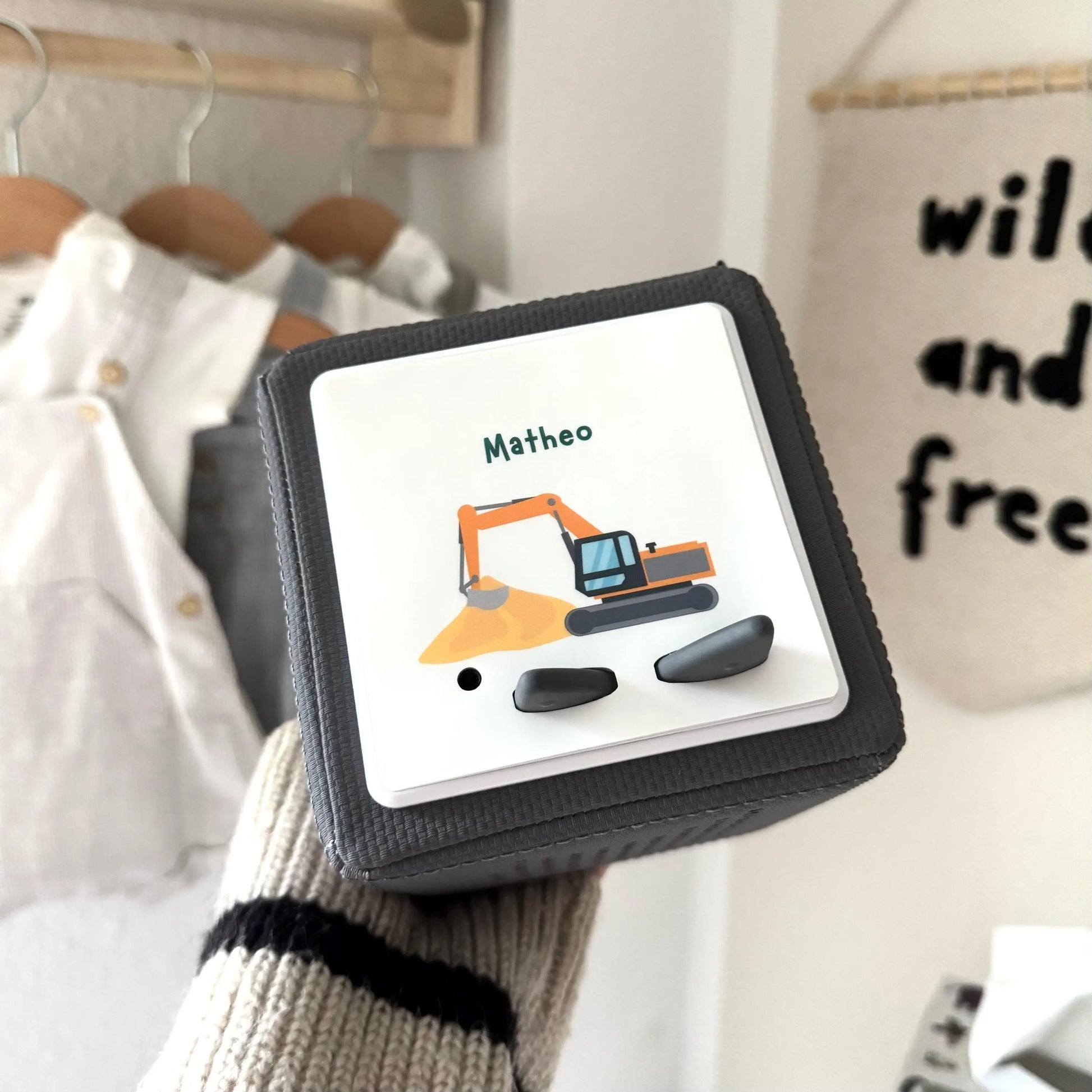 Toniebox Schutzfolie personalisiert Bagger Hauniper